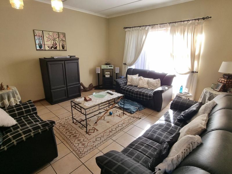 House For Sale in Denneoord - Photo 5
