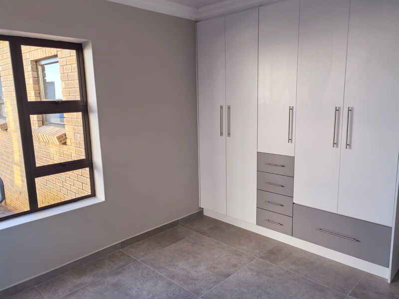 House For Sale in Dana Bay - Photo 5