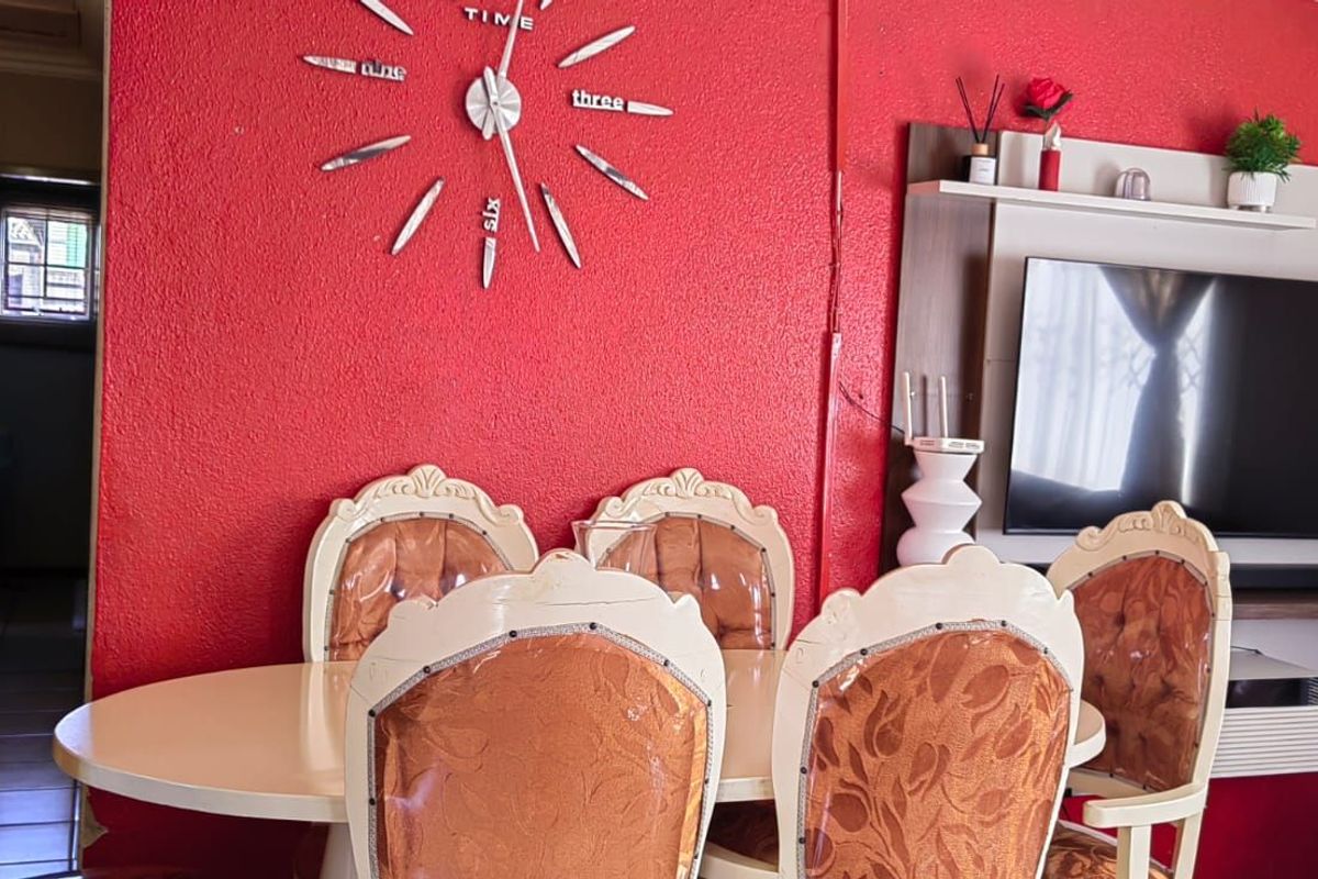 House For Sale in Lotus Gardens - Photo 3