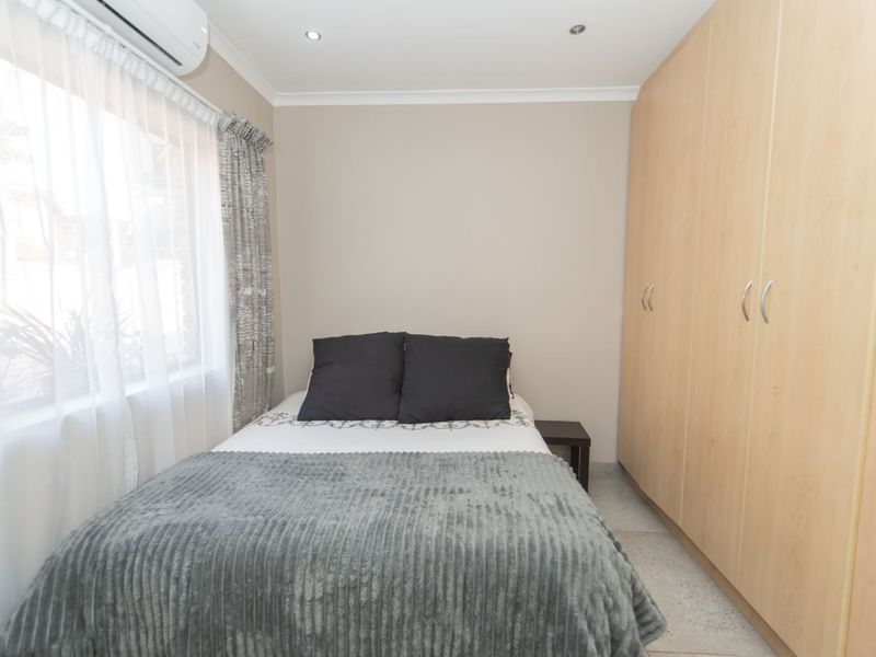 Townhouse For Sale in Glenroy Park - Photo 7