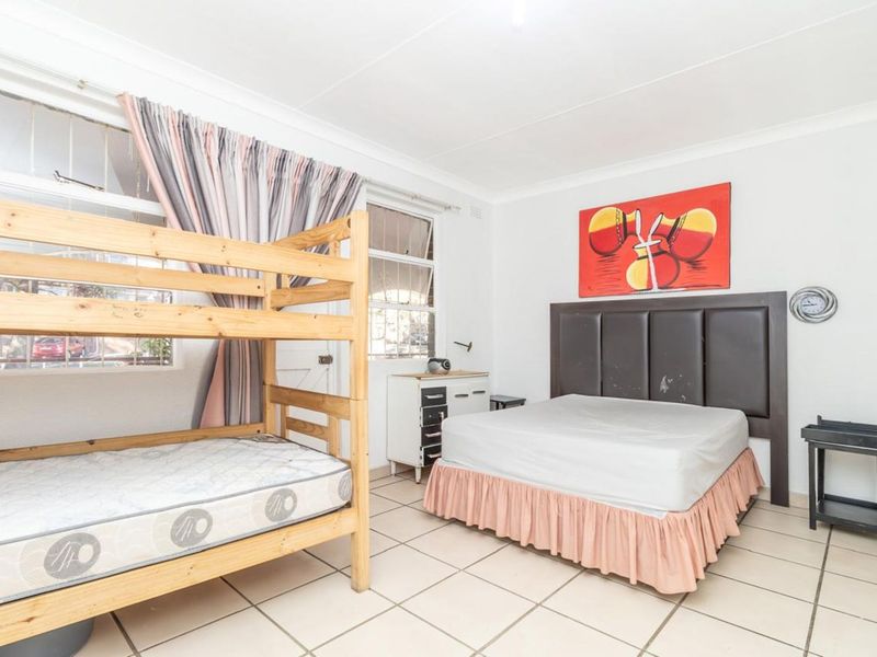 Apartment For Sale in Albertville - Photo 6