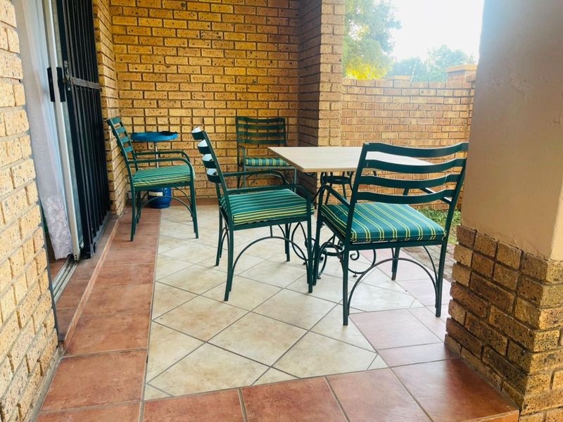 Apartment For Sale in Eco Park Estate - Photo 5