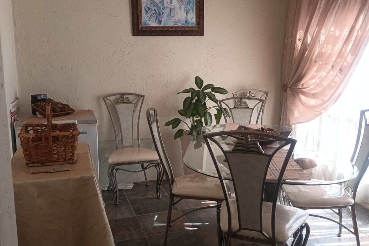 House For Sale in Mabopane Central - Photo 5