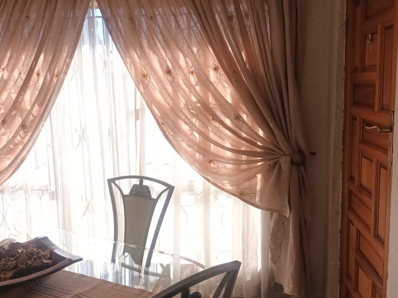 House For Sale in Mabopane Central - Photo 7