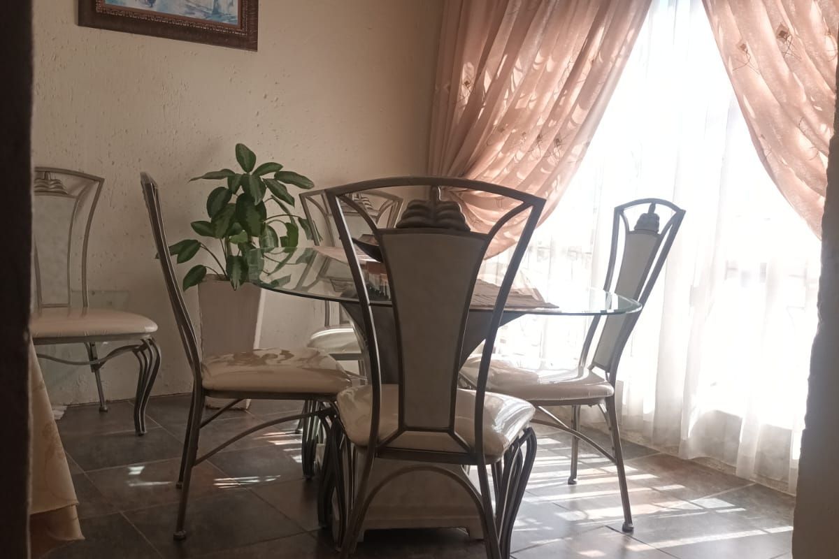 House For Sale in Mabopane Central - Photo 4