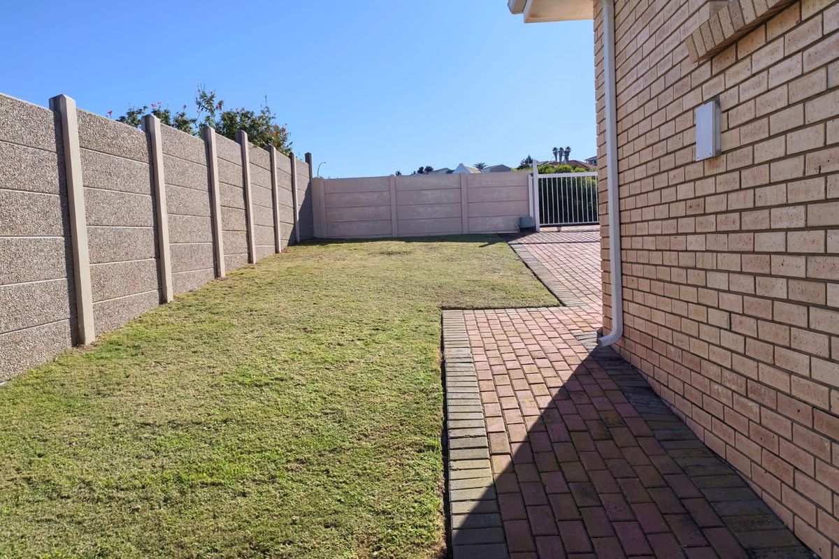 House For Sale in Dana Bay - Photo 5