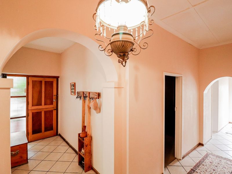 House For Sale in Montagu Central - Photo 5