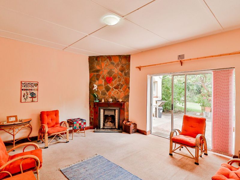 House For Sale in Montagu Central - Photo 3
