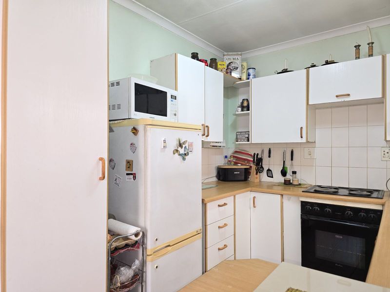 House For Sale in Zwartkop - Photo 10