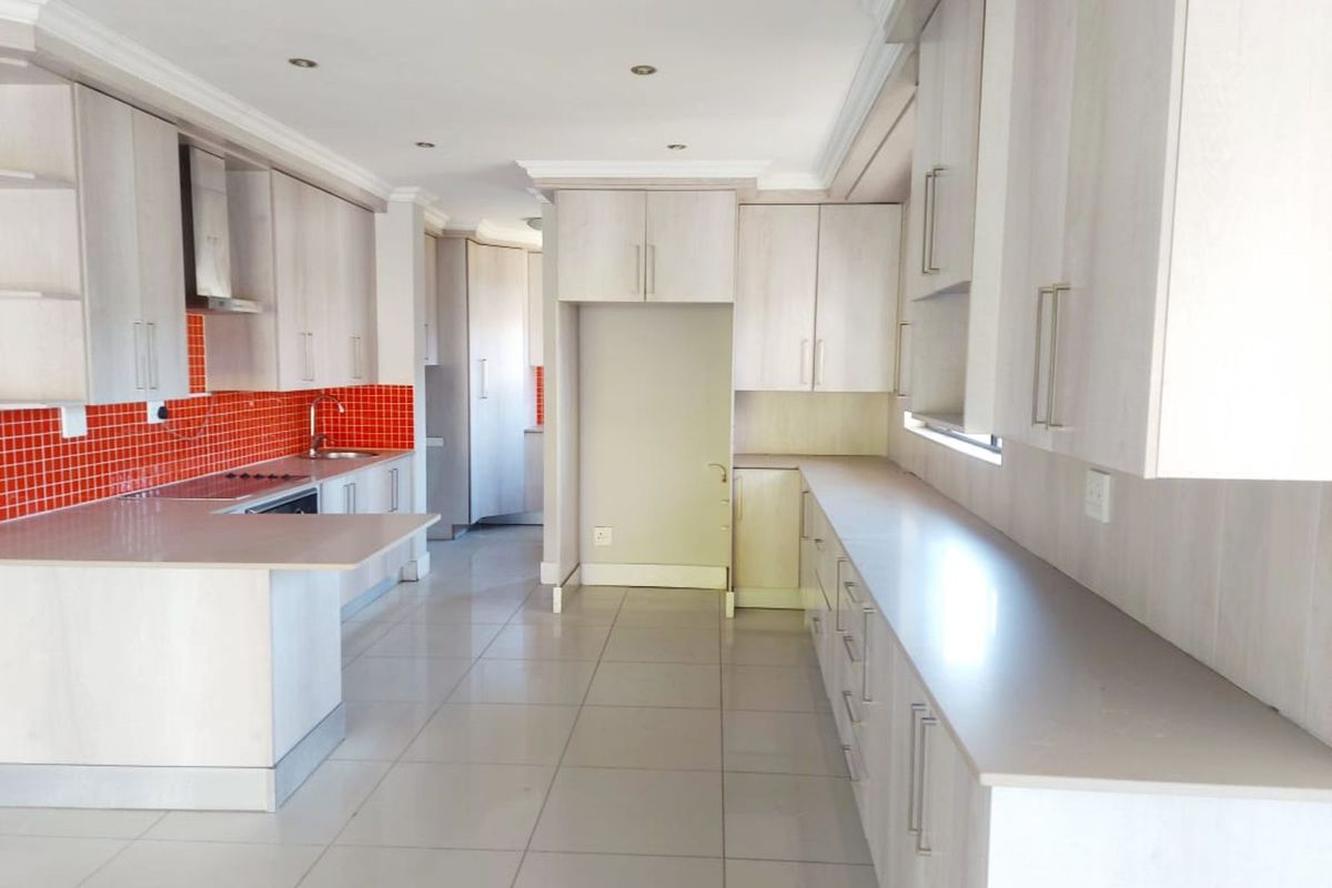 House For Sale in Leeuwenhof Estate - Photo 3