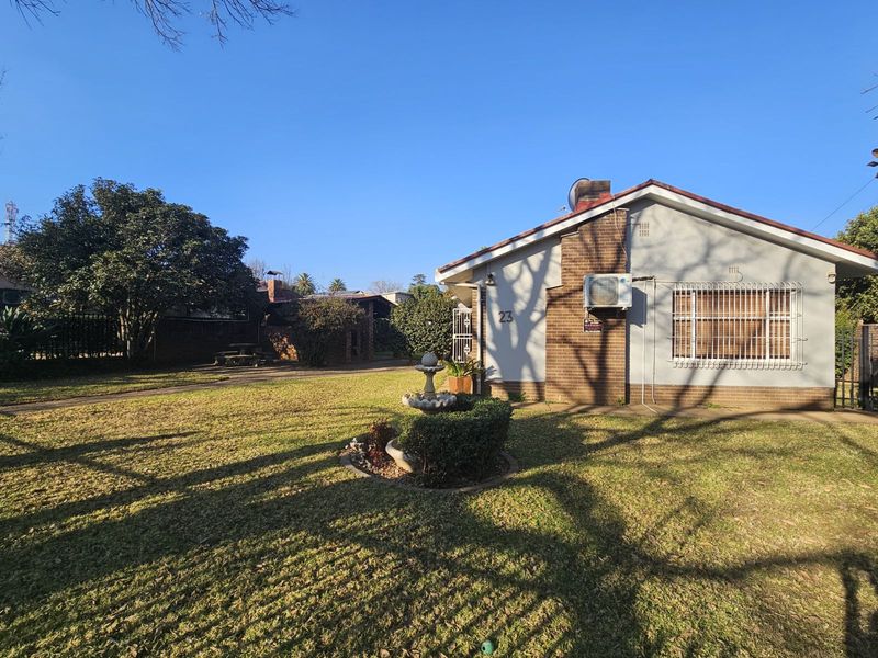 House For Sale in Lydenburg Central - Photo 2