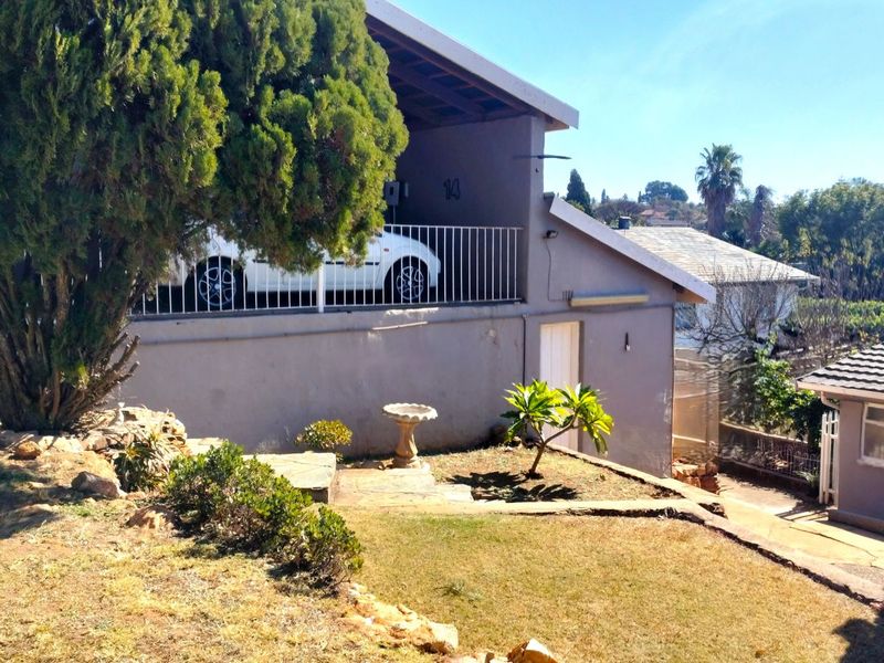 House For Sale in Kenmare - Photo 2