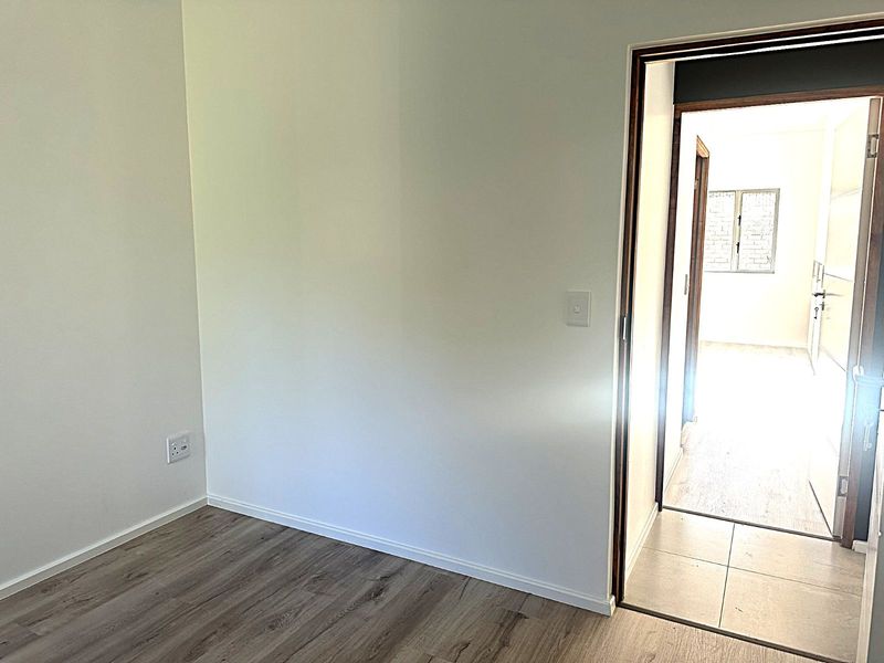 House For Sale in Mooikloof Country Estate - Photo 10