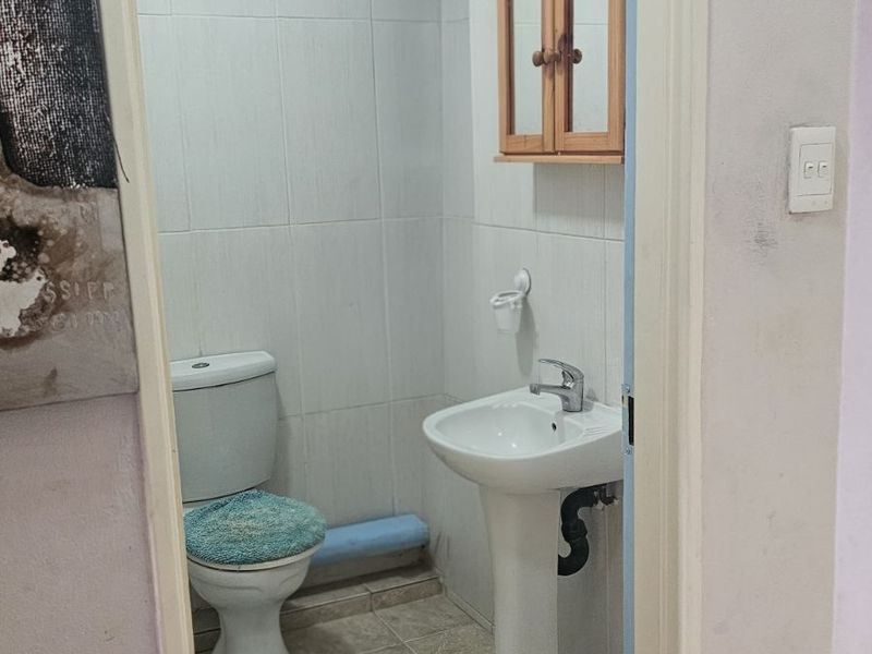 Townhouse For Sale in Ferndale - Photo 9
