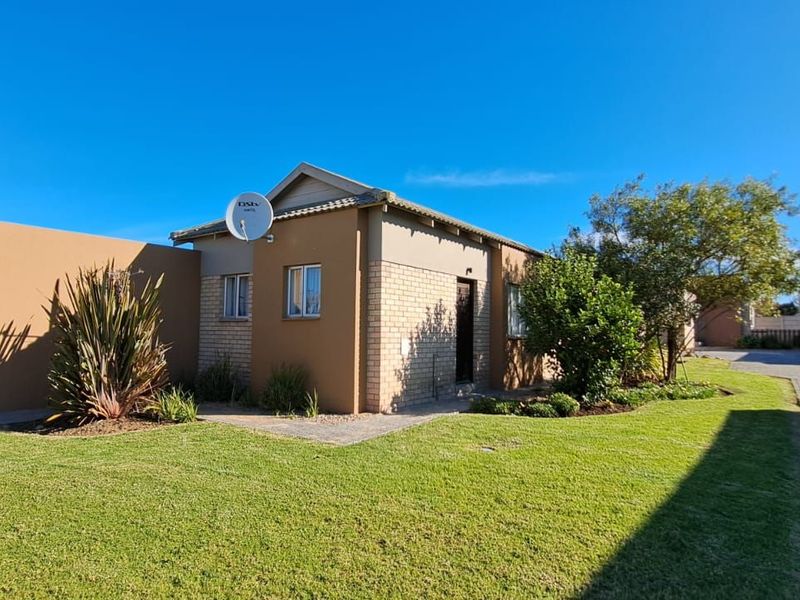 House For Sale in Pacaltsdorp - Photo 4