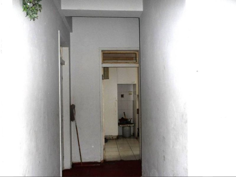 Apartment For Sale in Yeoville - Photo 4