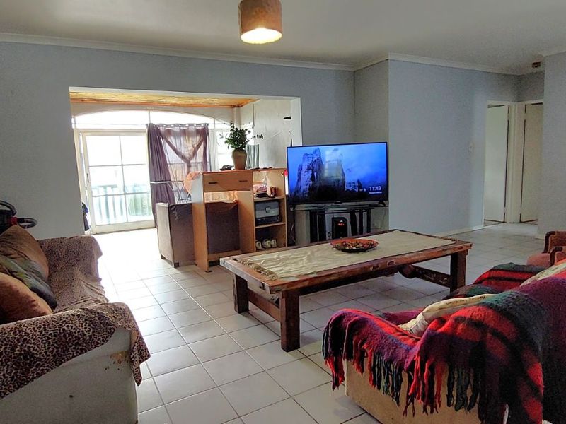 Apartment For Sale in Dobson - Photo 5