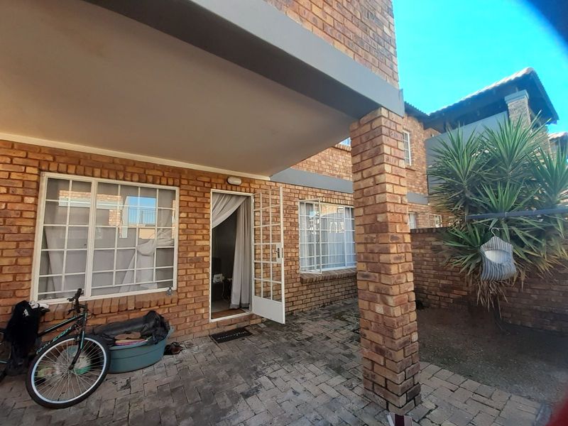 Apartment For Sale in Andeon AH - Photo 2