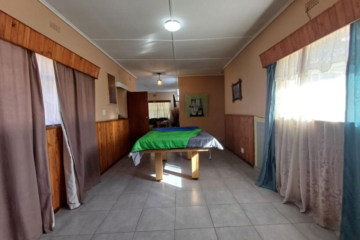 House For Sale in Freemanville - Photo 5