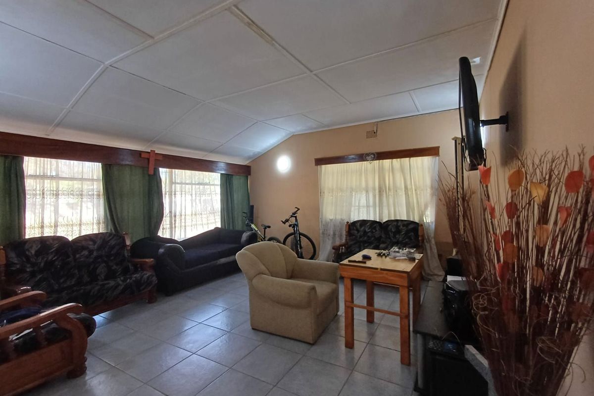 House For Sale in Freemanville - Photo 4