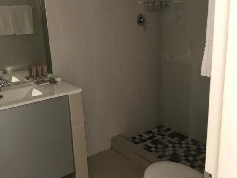 Apartment For Sale in Braamfontein - Photo 7