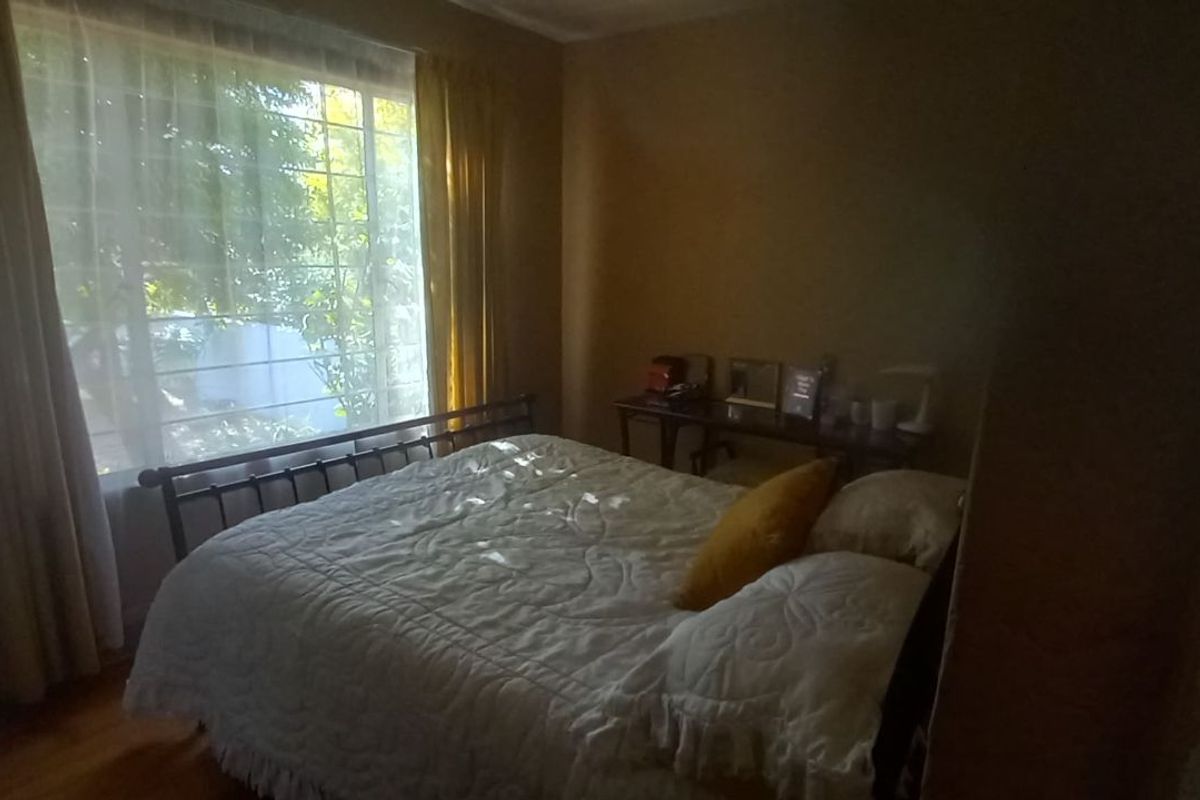 Apartment To Rent in Glen Marais - Photo 2