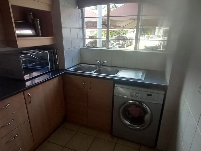 Apartment To Rent in Glen Marais - Photo 3