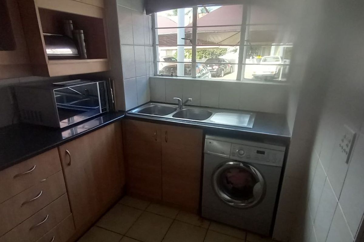 Apartment To Rent in Glen Marais - Photo 3