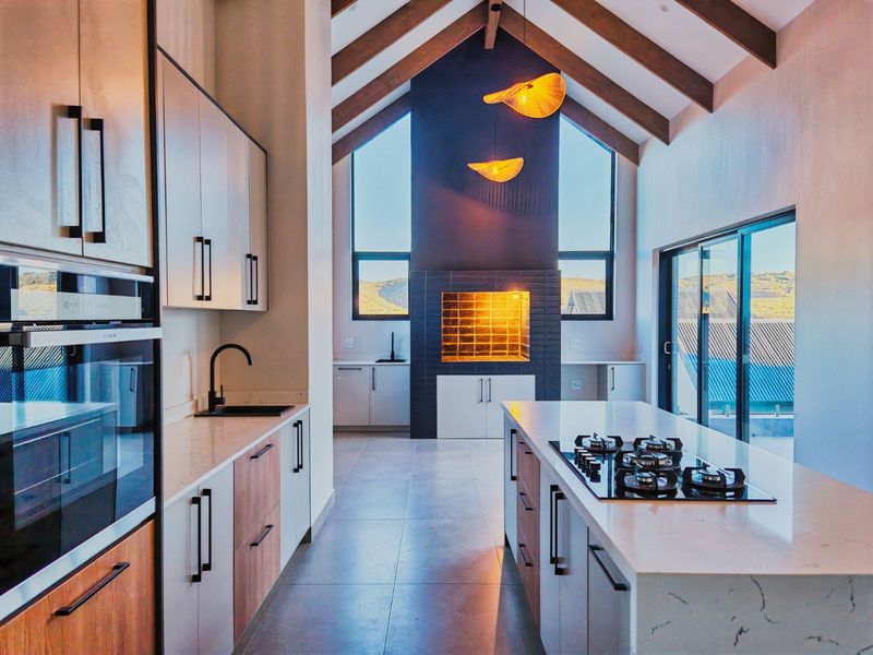 House For Sale in Outeniquasbosch - Photo 7