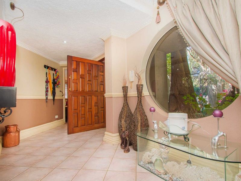 House For Sale in Poortview - Photo 5