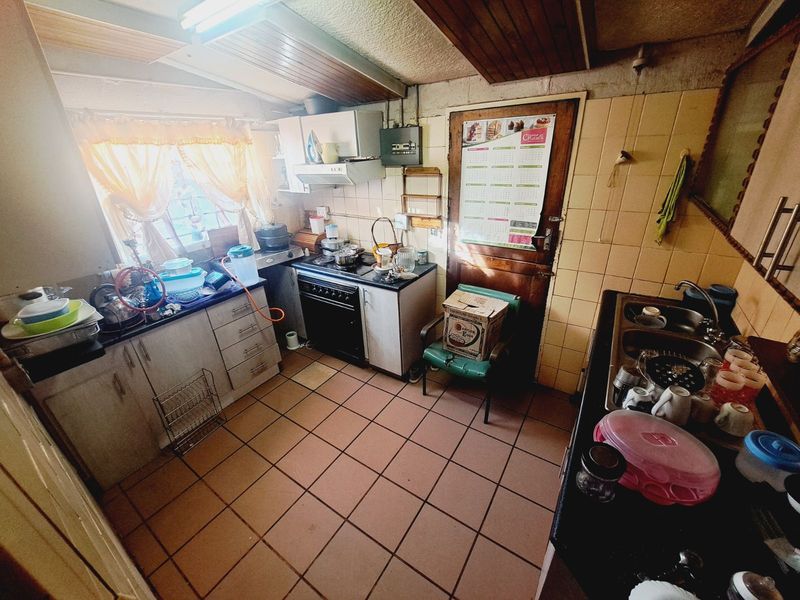 House For Sale in Eersterust - Photo 6