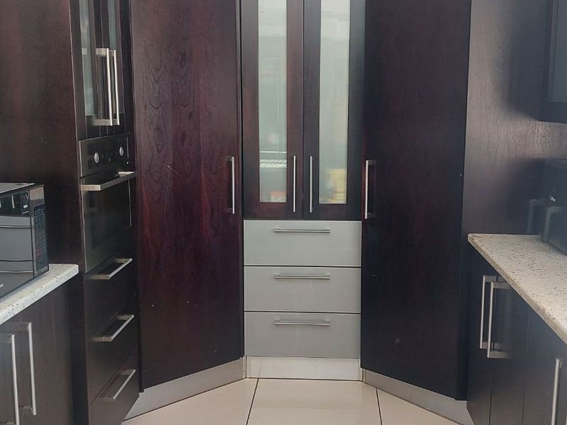 House For Sale in Bendor - Photo 7