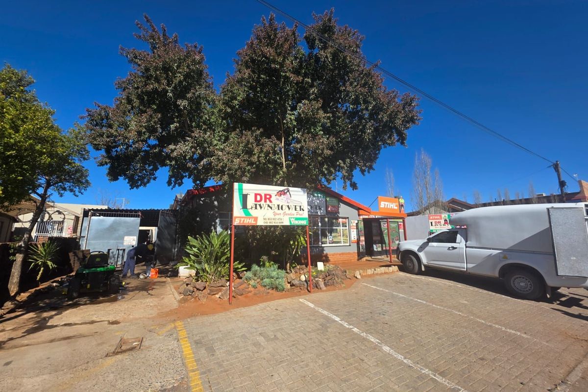 Retail For Sale in Albertynshof - Photo 3