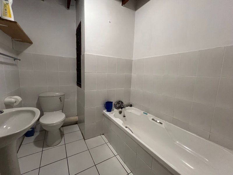 Apartment For Sale in Boland Park - Photo 3