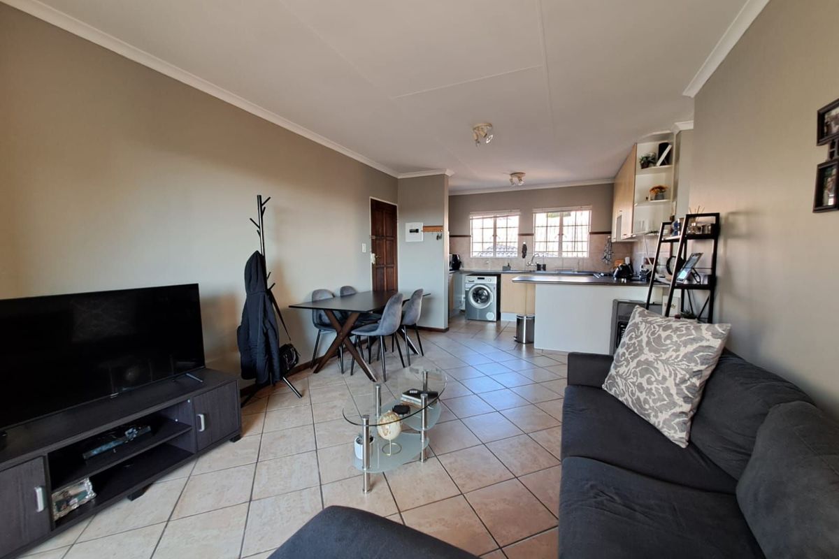 Apartment For Sale in Boardwalk Villas - Photo 5