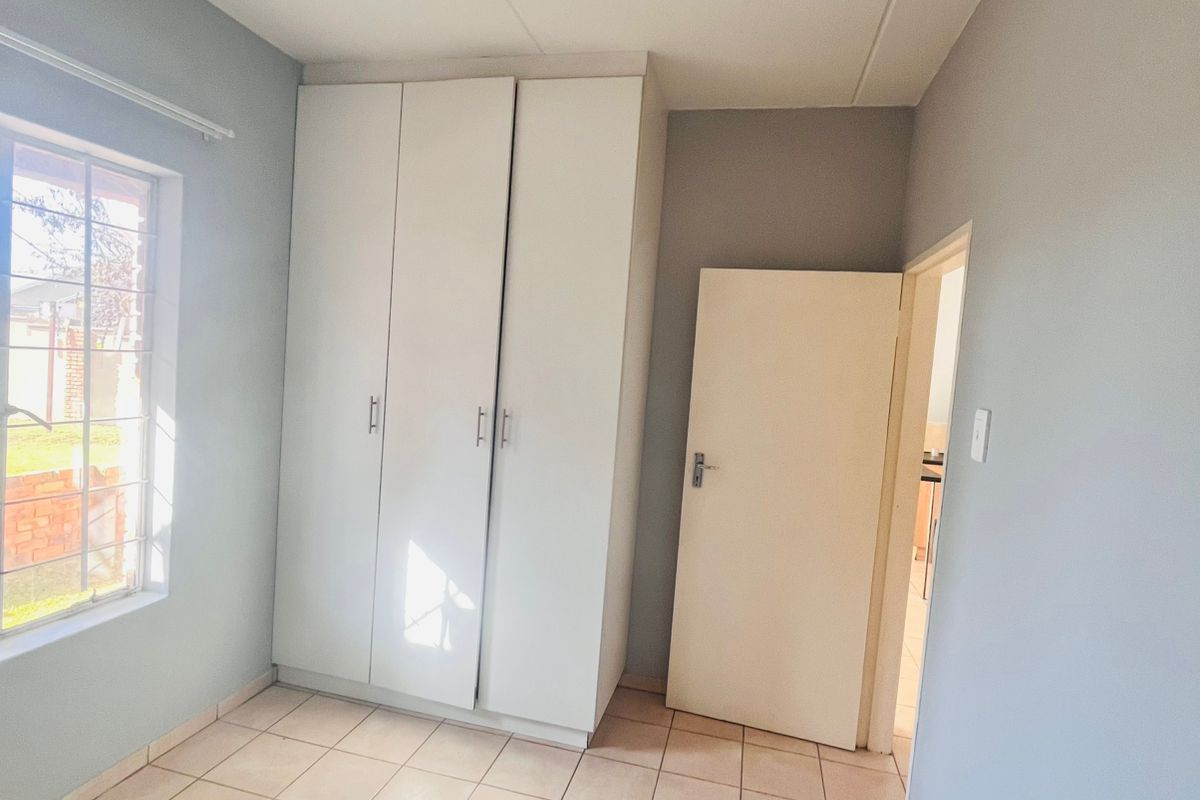 Apartment For Sale in Groblerpark - Photo 4