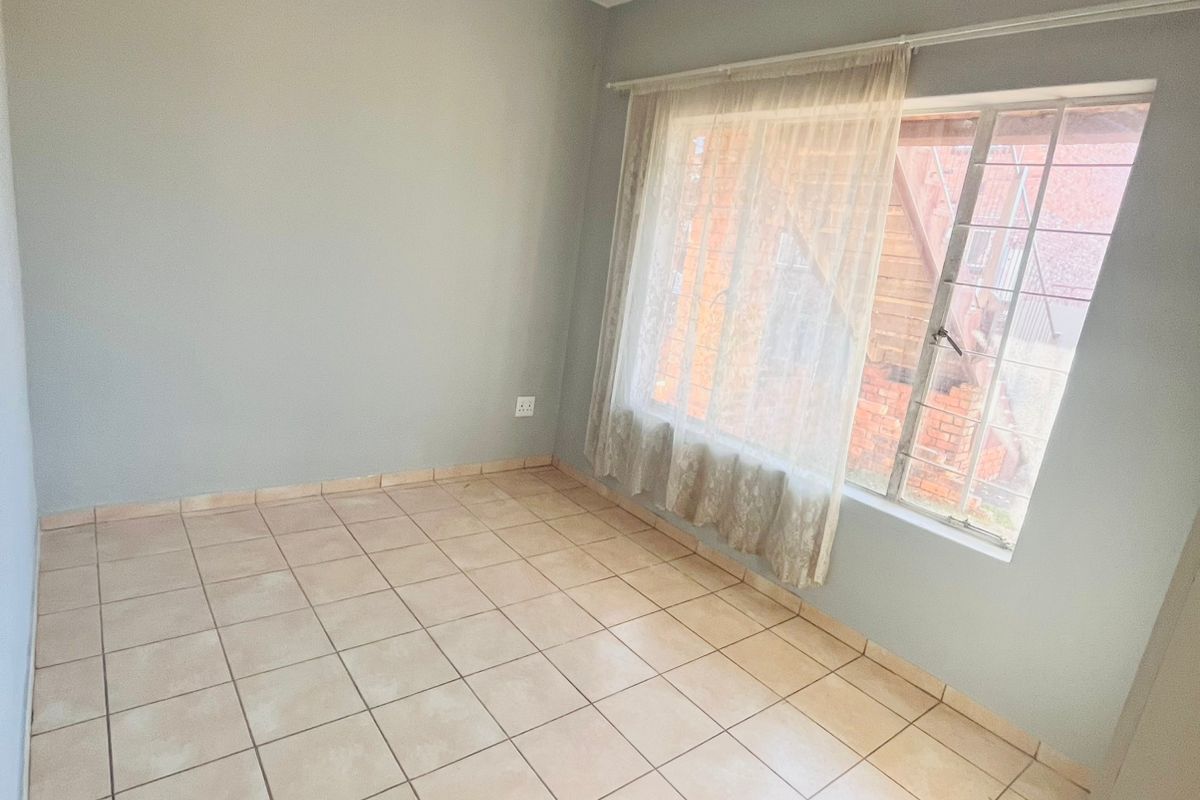 Apartment For Sale in Groblerpark - Photo 3