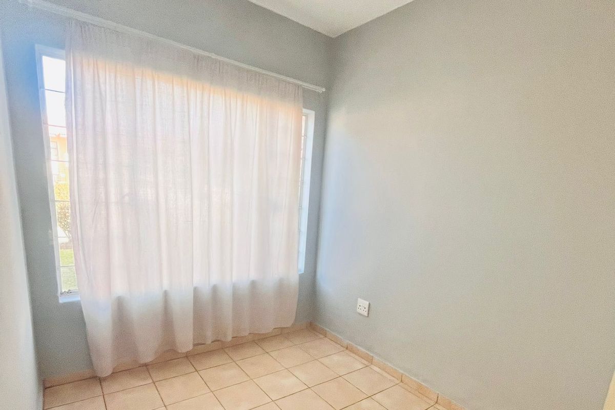 Apartment For Sale in Groblerpark - Photo 5