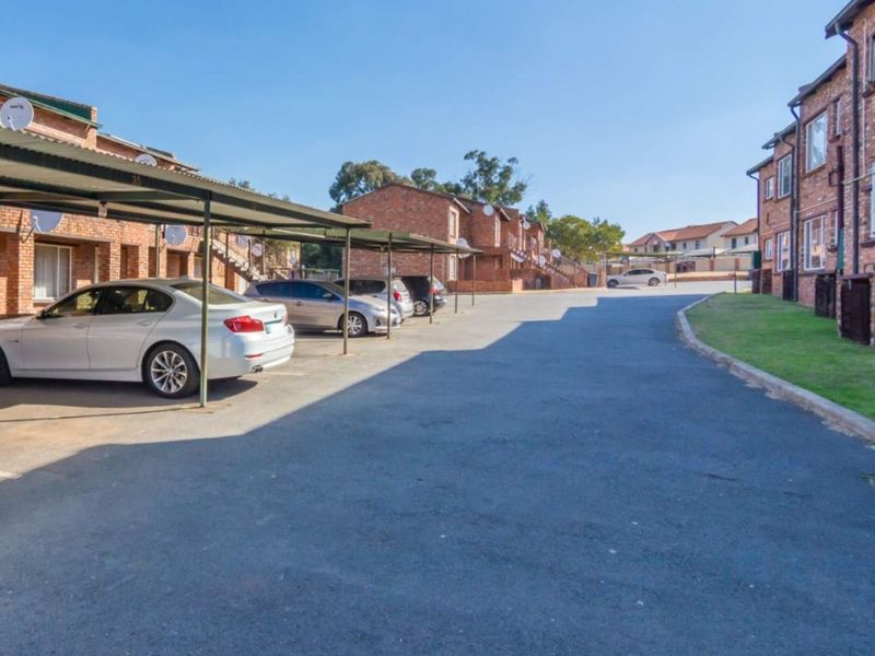 Apartment For Sale in Groblerpark - Photo 10