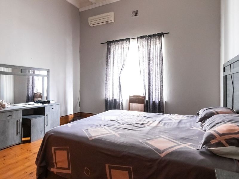 House For Sale in Montagu Central - Photo 9
