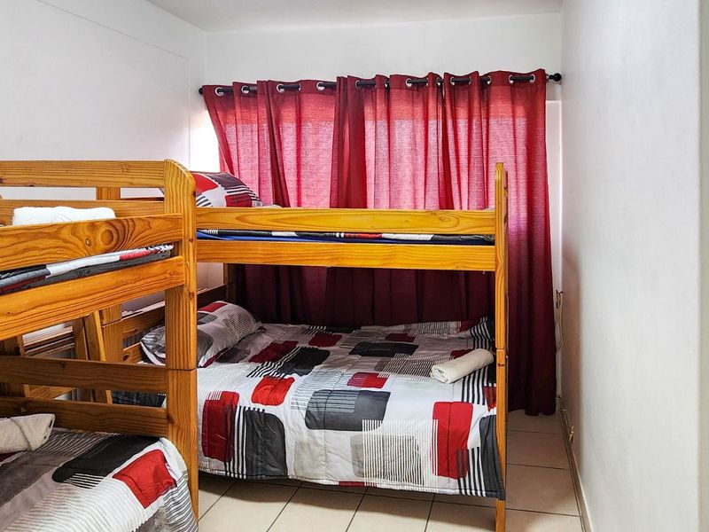 Apartment For Sale in Sheffield Beach - Photo 10