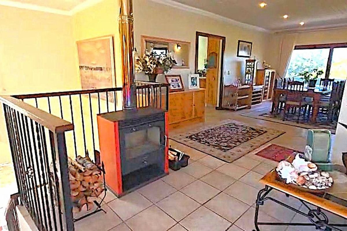 House For Sale in Cola Beach - Photo 5