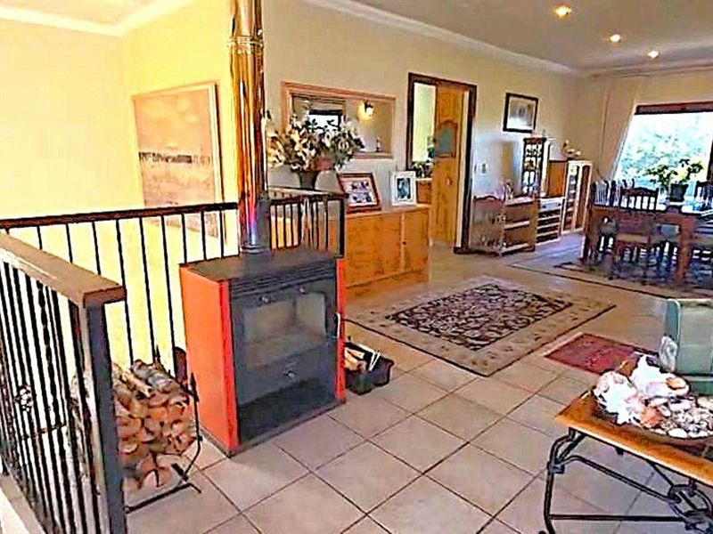 House For Sale in Cola Beach - Photo 5