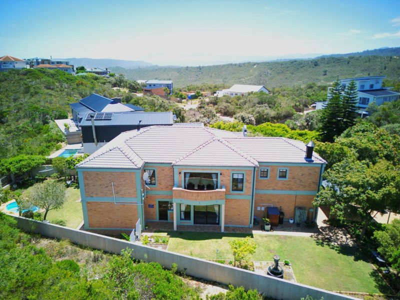 House For Sale in Cola Beach - Photo 2