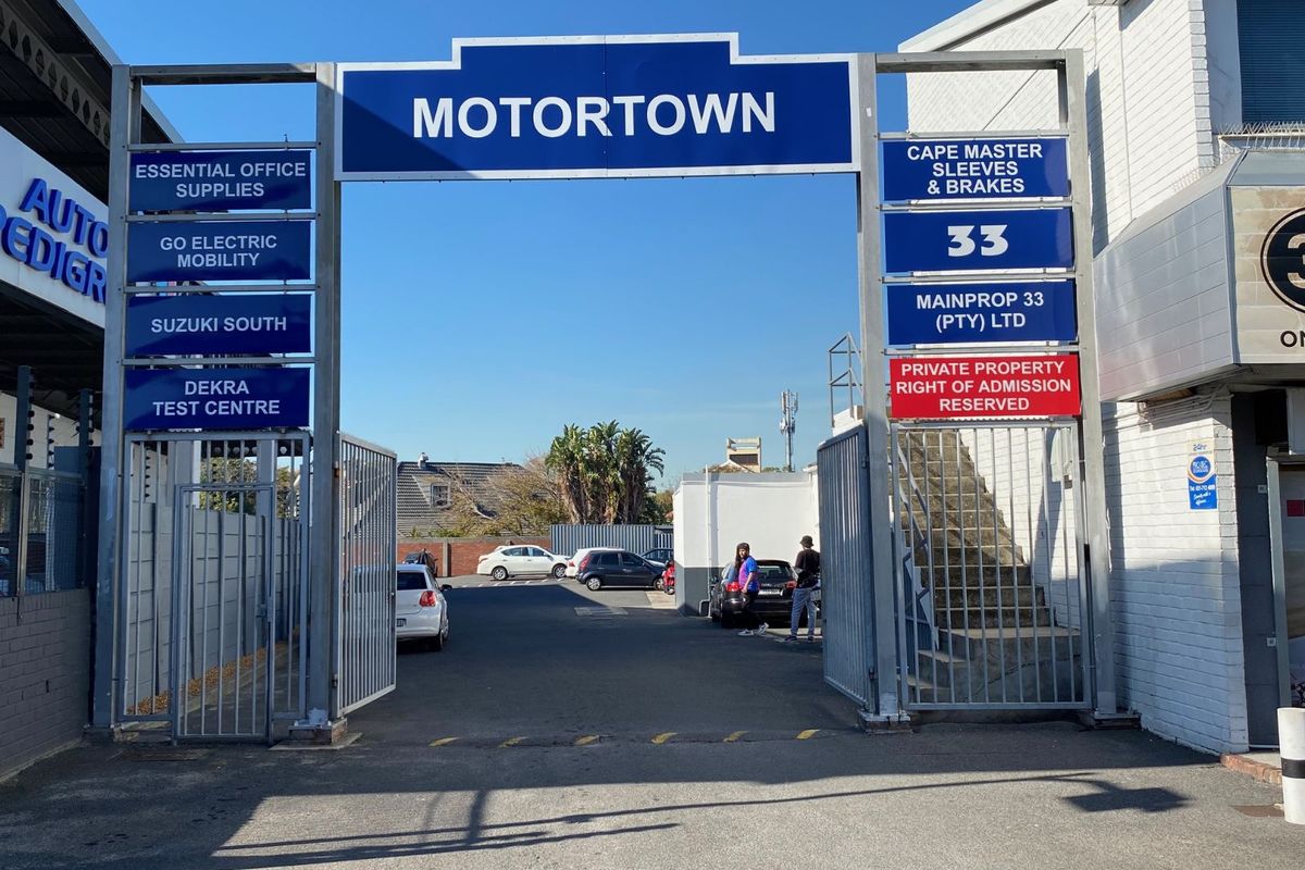 Industrial For Sale in Plumstead - Photo 3