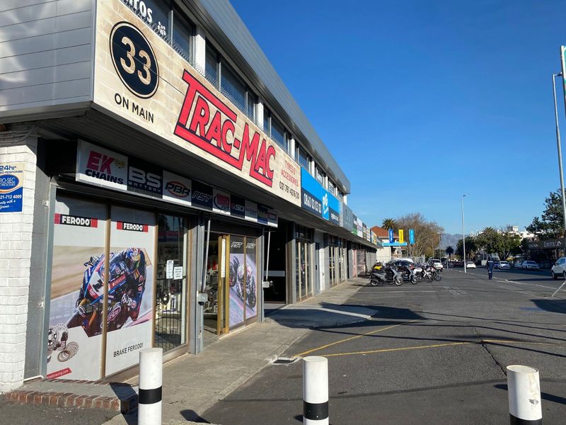 Retail To Rent in Plumstead - Photo 4