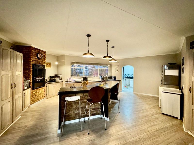 House For Sale in Secunda Central - Photo 9