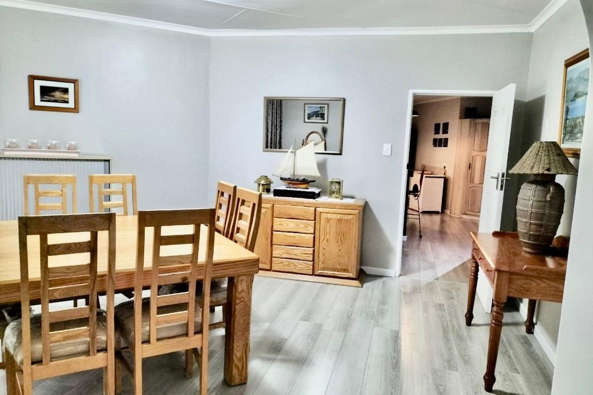 House For Sale in Secunda Central - Photo 5