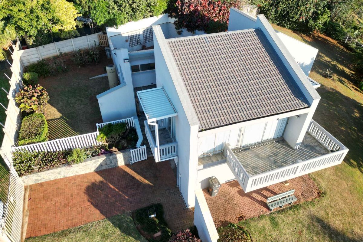 House For Sale in Ballitoville - Photo 2