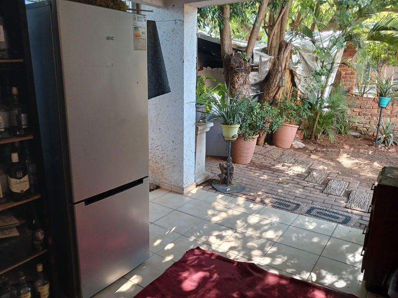 Townhouse For Sale in Bela Bela Central - Photo 2